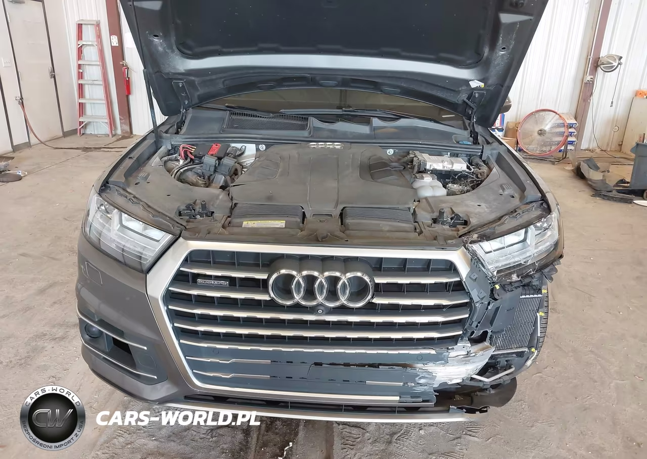 2018 Audi Q7 3.0T Premium VIN:WA1VAAF74JD011147 - 10