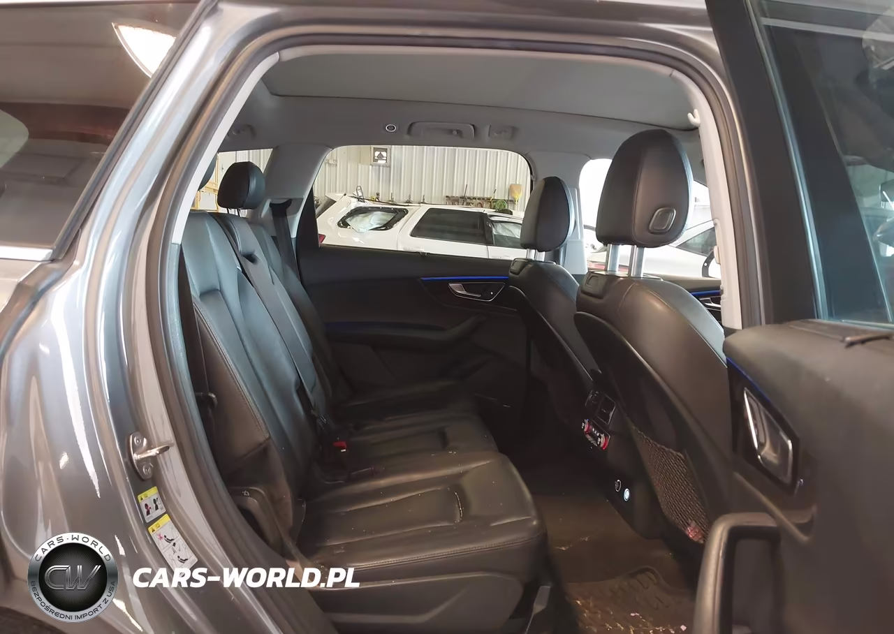 2018 Audi Q7 3.0T Premium VIN:WA1VAAF74JD011147 - 8