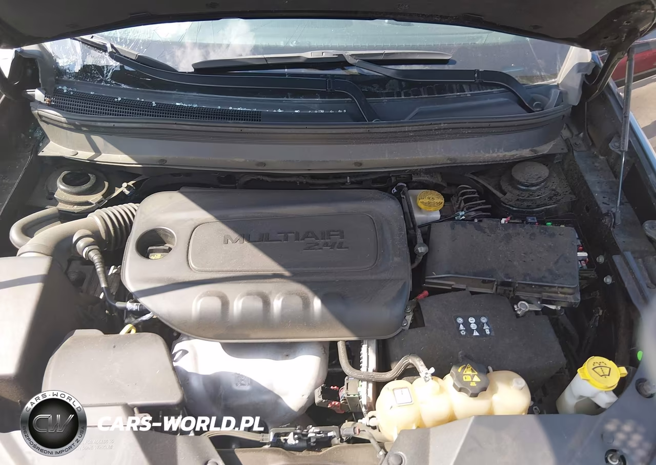 2019 Jeep Cherokee Altitude 4X4 VIN:1C4PJMLB6KD291812 - 10