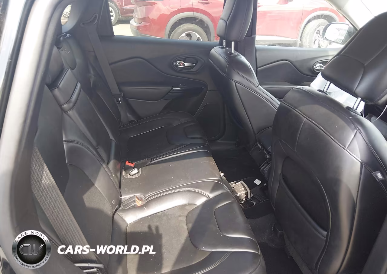 2019 Jeep Cherokee Altitude 4X4 VIN:1C4PJMLB6KD291812 - 8
