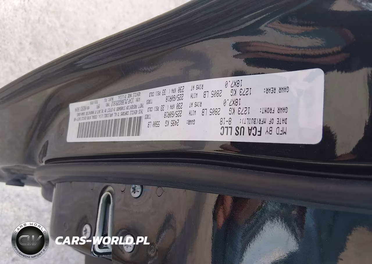 2019 Jeep Cherokee Altitude 4X4 VIN:1C4PJMLB6KD291812 - 9