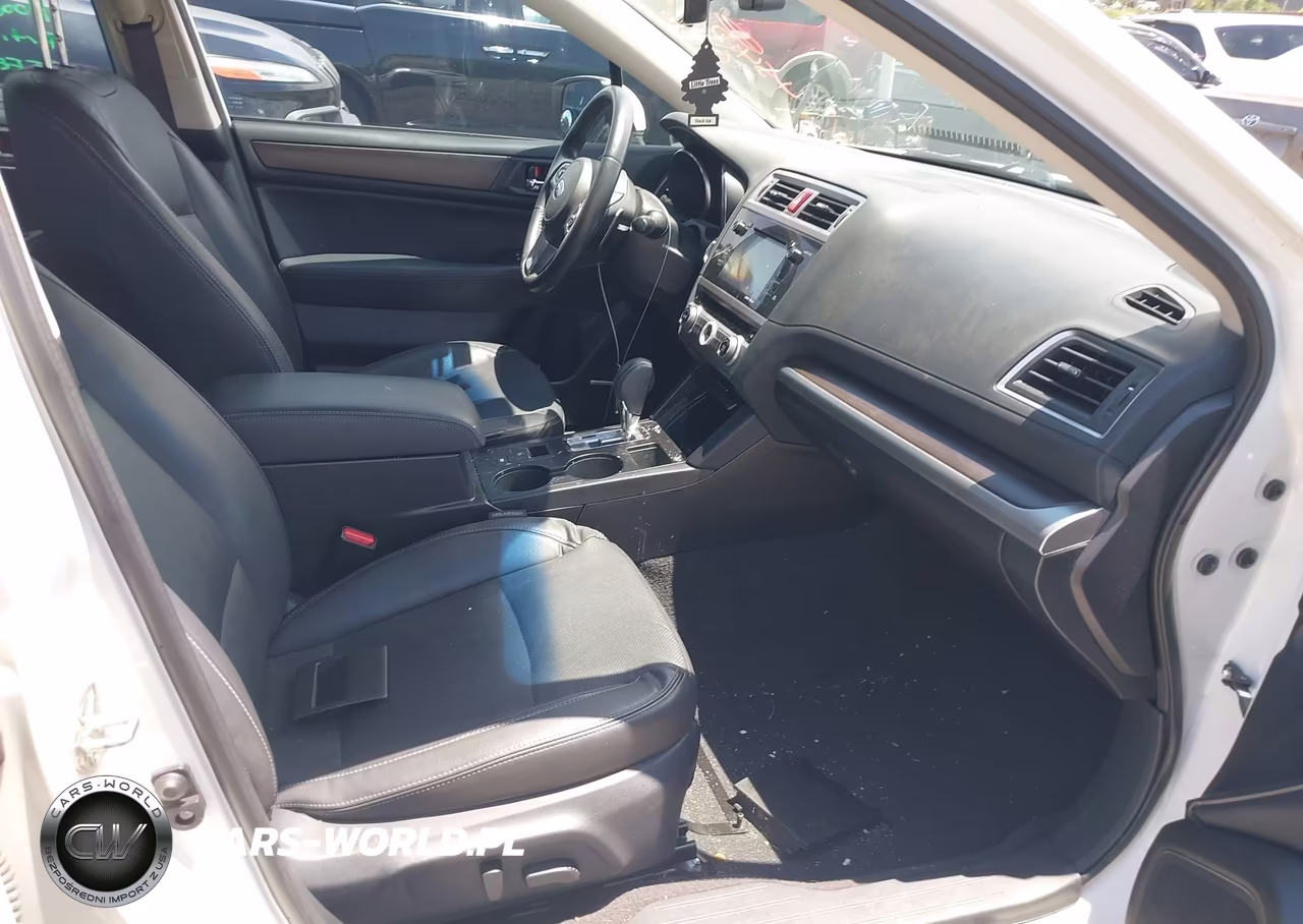2017 Subaru Legacy 3.6R Limited VIN:4S3BNEN68H3005199 - 5