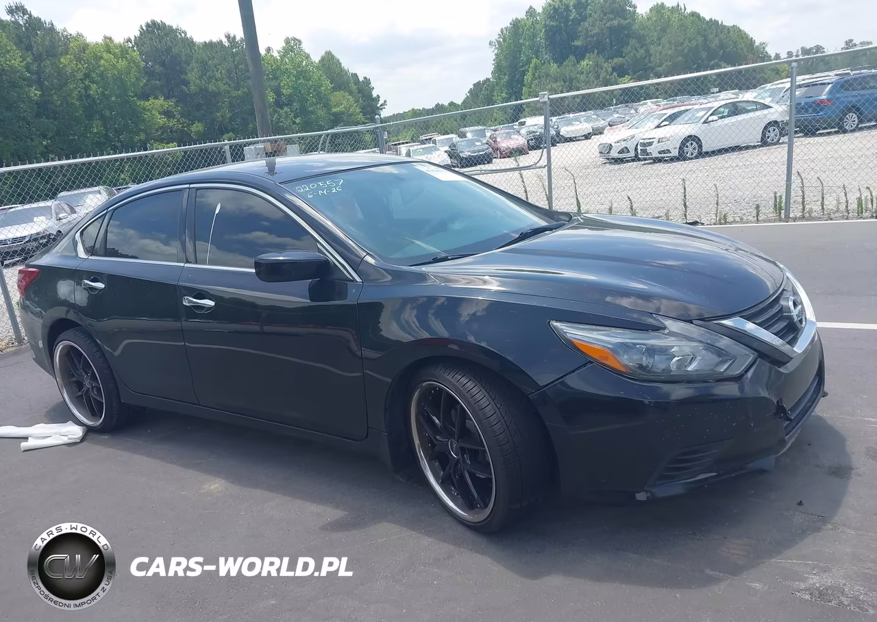 2018 Nissan Altima 2.5 S VIN:1N4AL3AP2JC251259 - 13
