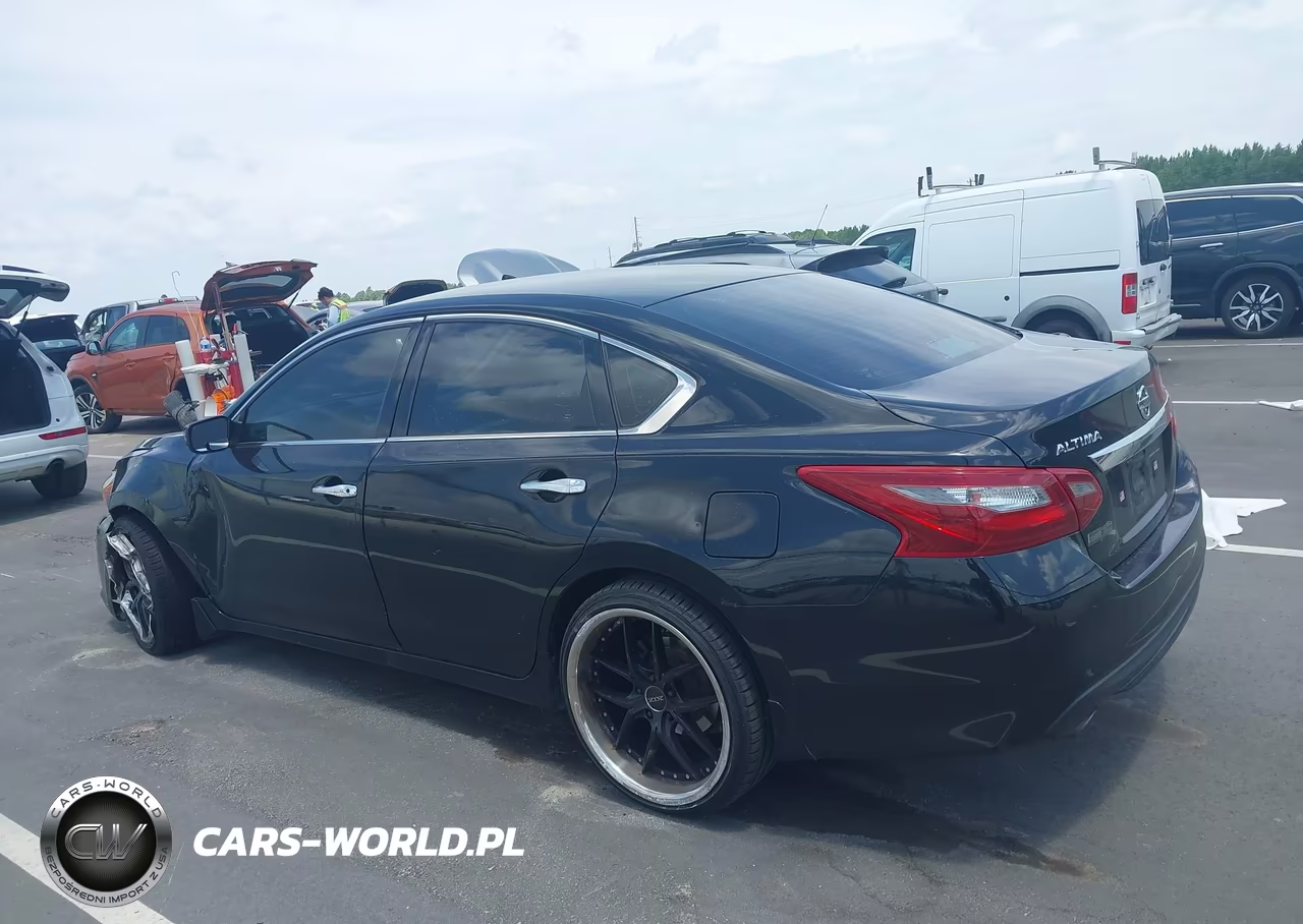 2018 Nissan Altima 2.5 S VIN:1N4AL3AP2JC251259 - 14