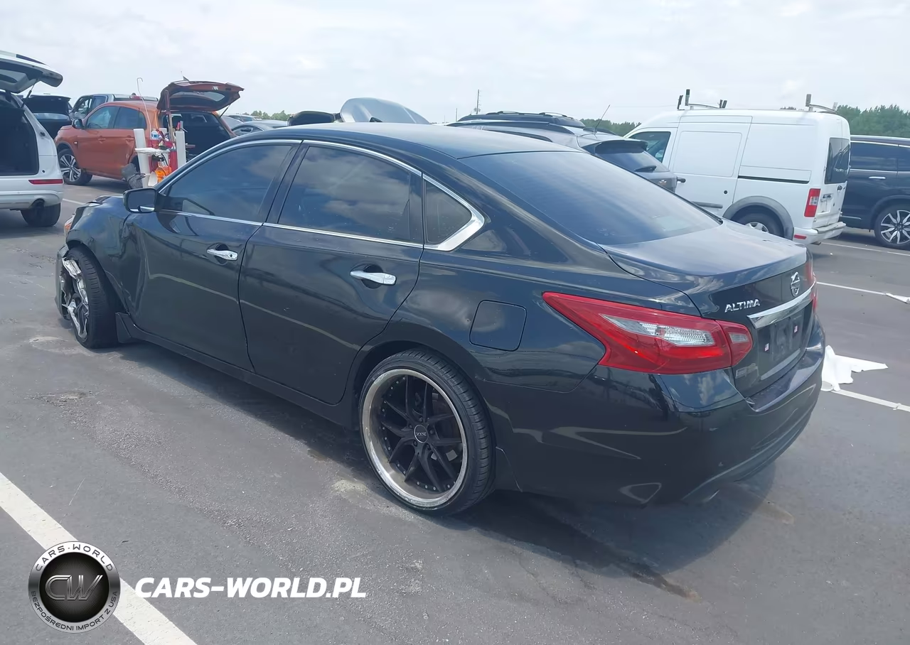 2018 Nissan Altima 2.5 S VIN:1N4AL3AP2JC251259 - 3