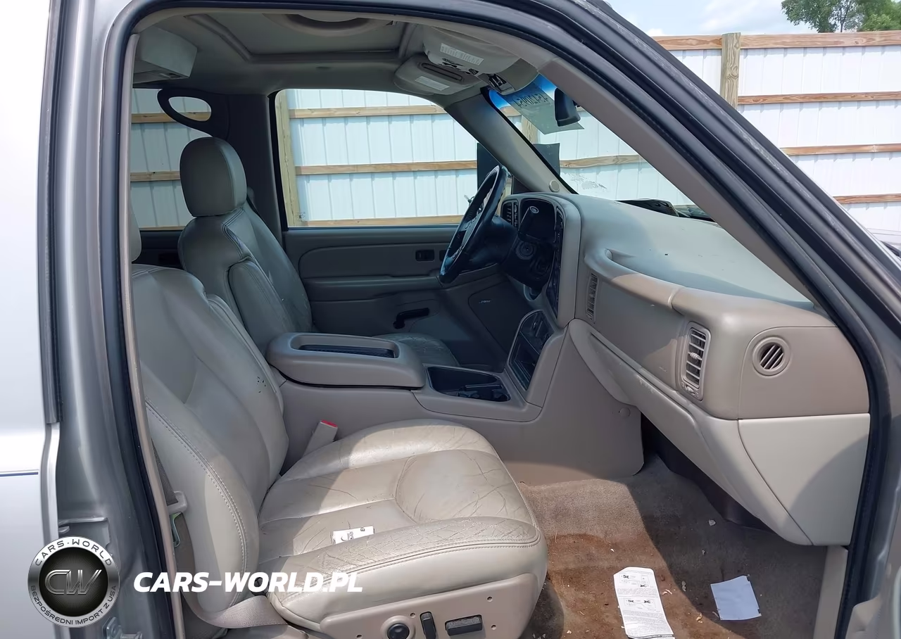 2005 Chevrolet Suburban 1500 Z71 VIN:3GNFK16Z35G252402 - 5