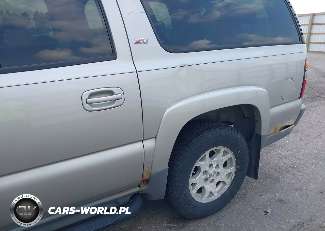 2005 Chevrolet Suburban 1500 Z71 VIN:3GNFK16Z35G252402 - 6