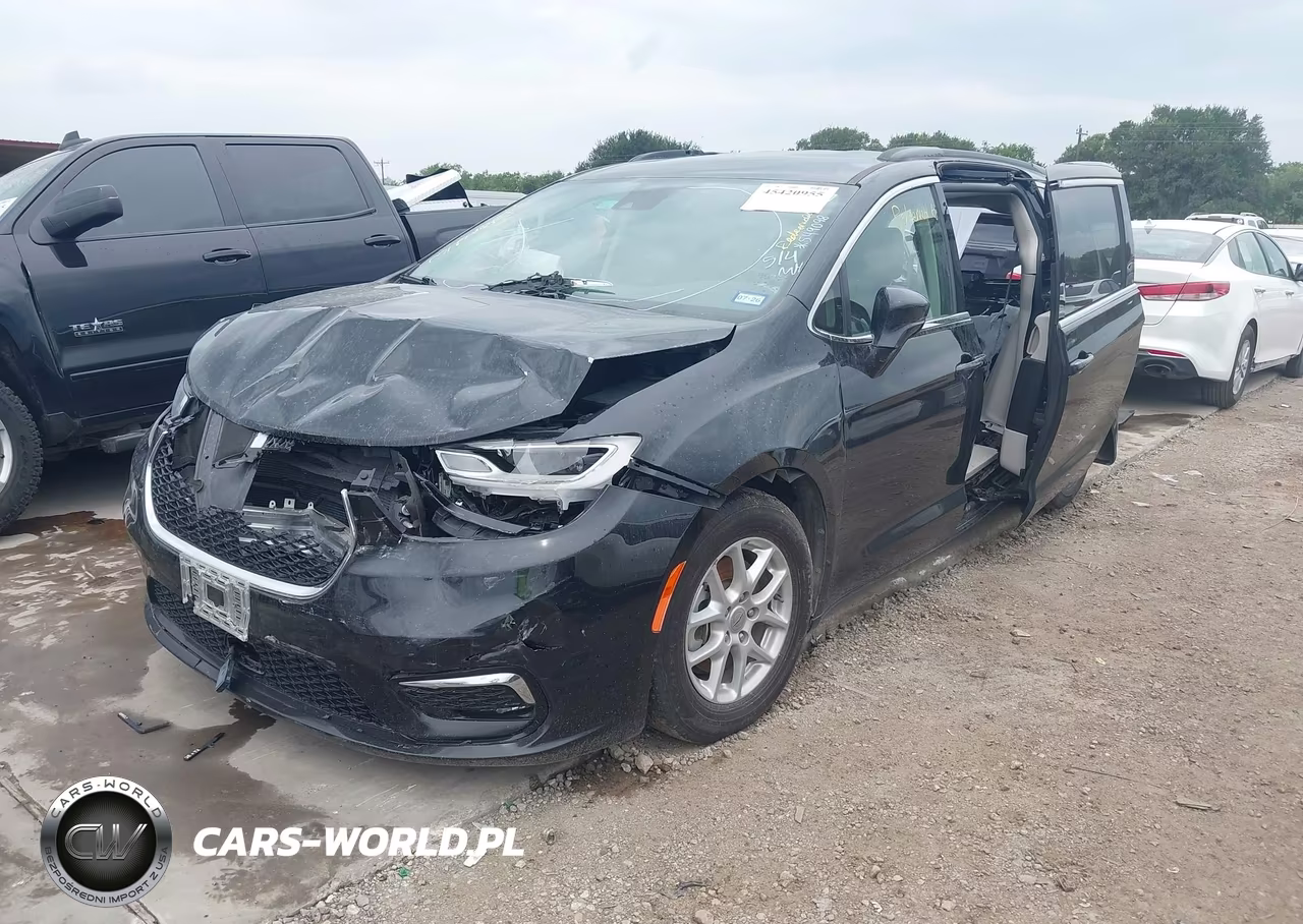 2022 Chrysler Pacifica Touring L VIN:2C4RC1BG7NR214639 - 2