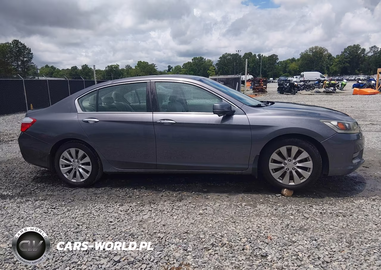 2014 Honda Accord Ex VIN:1HGCR2F77EA045605 - 13