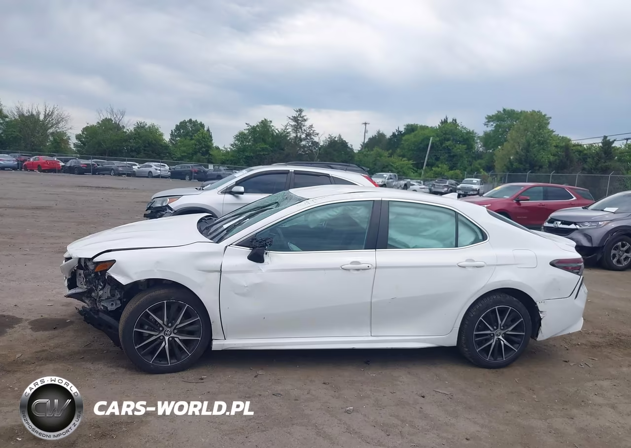 2024 Toyota Camry Se VIN:4T1G11AK6RU203445 - 14