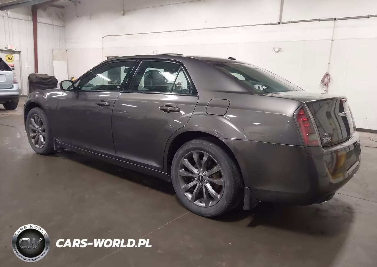 2014 Chrysler 300 300S VIN:2C3CCAGG8EH255760 - 3