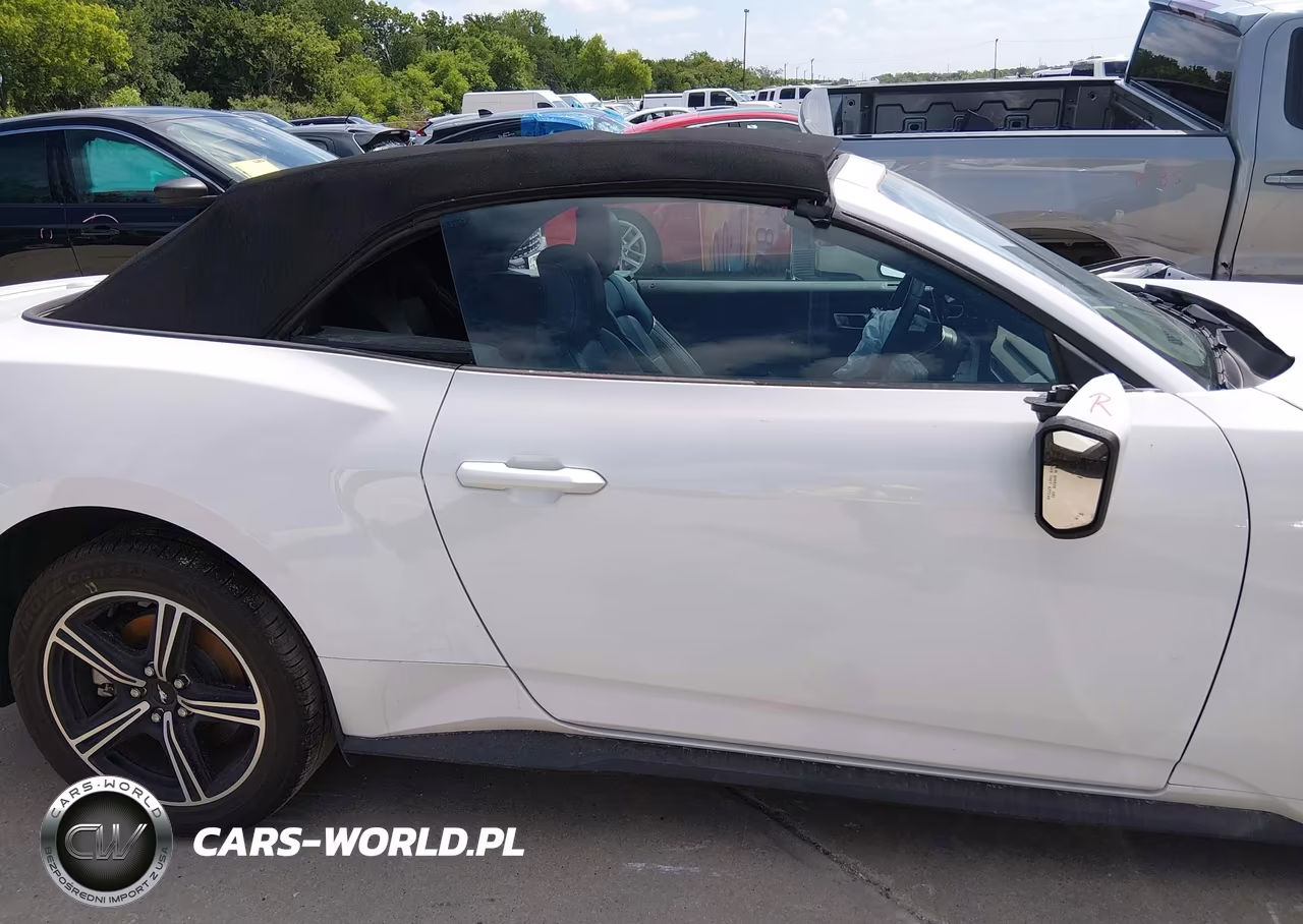 2025 Ford Mustang Ecoboost -Ecoboost Premium VIN:1FAGP8UH6S5108515 - 13