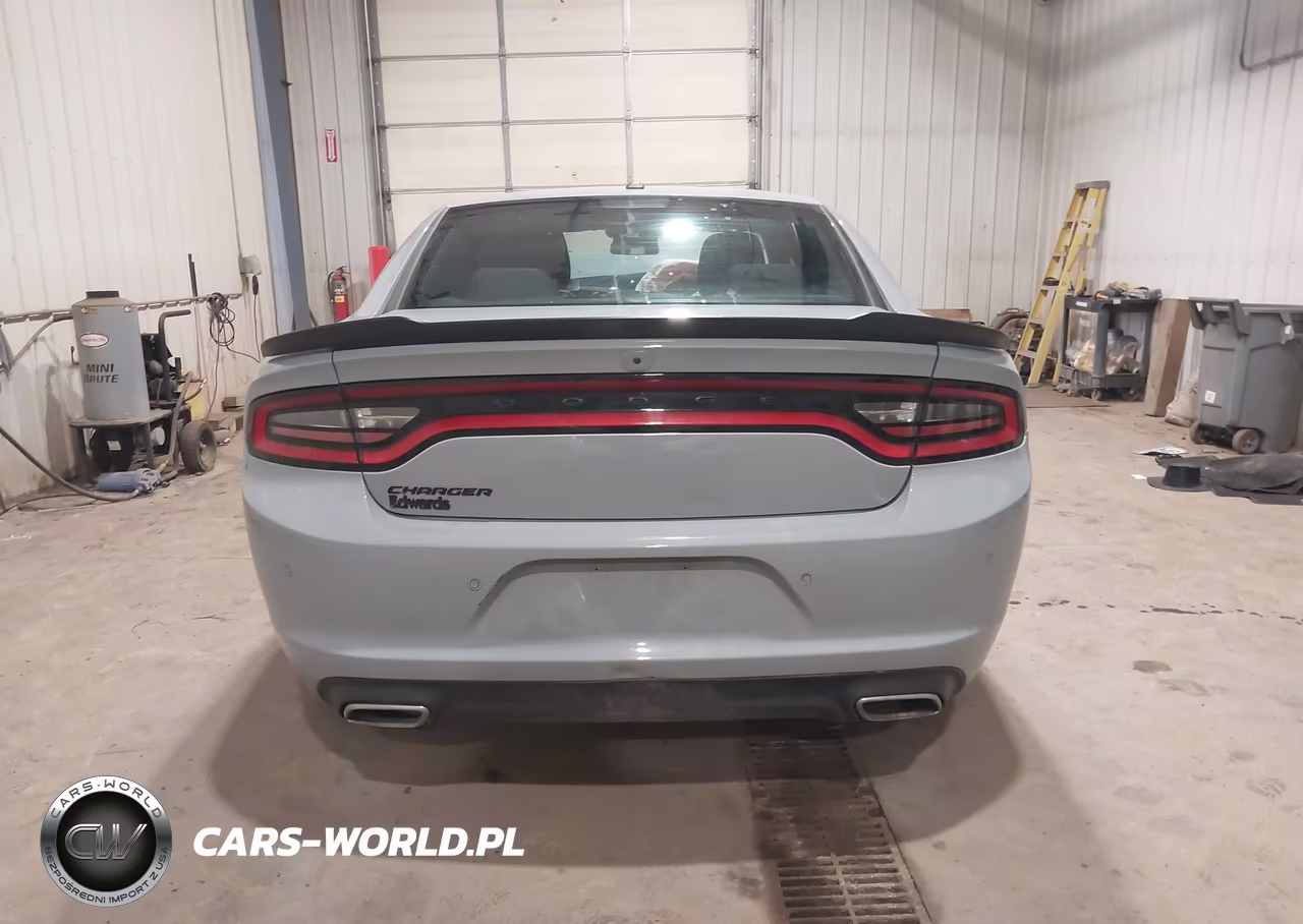 2022 Dodge Charger Sxt Rwd VIN:2C3CDXBG2NH225158 - 17