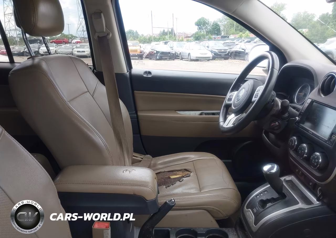 2014 Jeep Compass Limited VIN:1C4NJDCB9ED579979 - 5