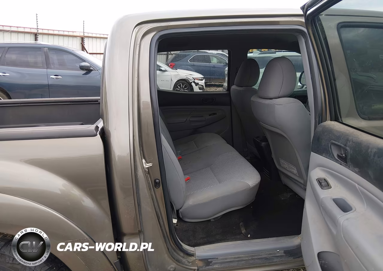 2014 Toyota Tacoma Base V6 VIN:5TFLU4EN7EX101564 - 8
