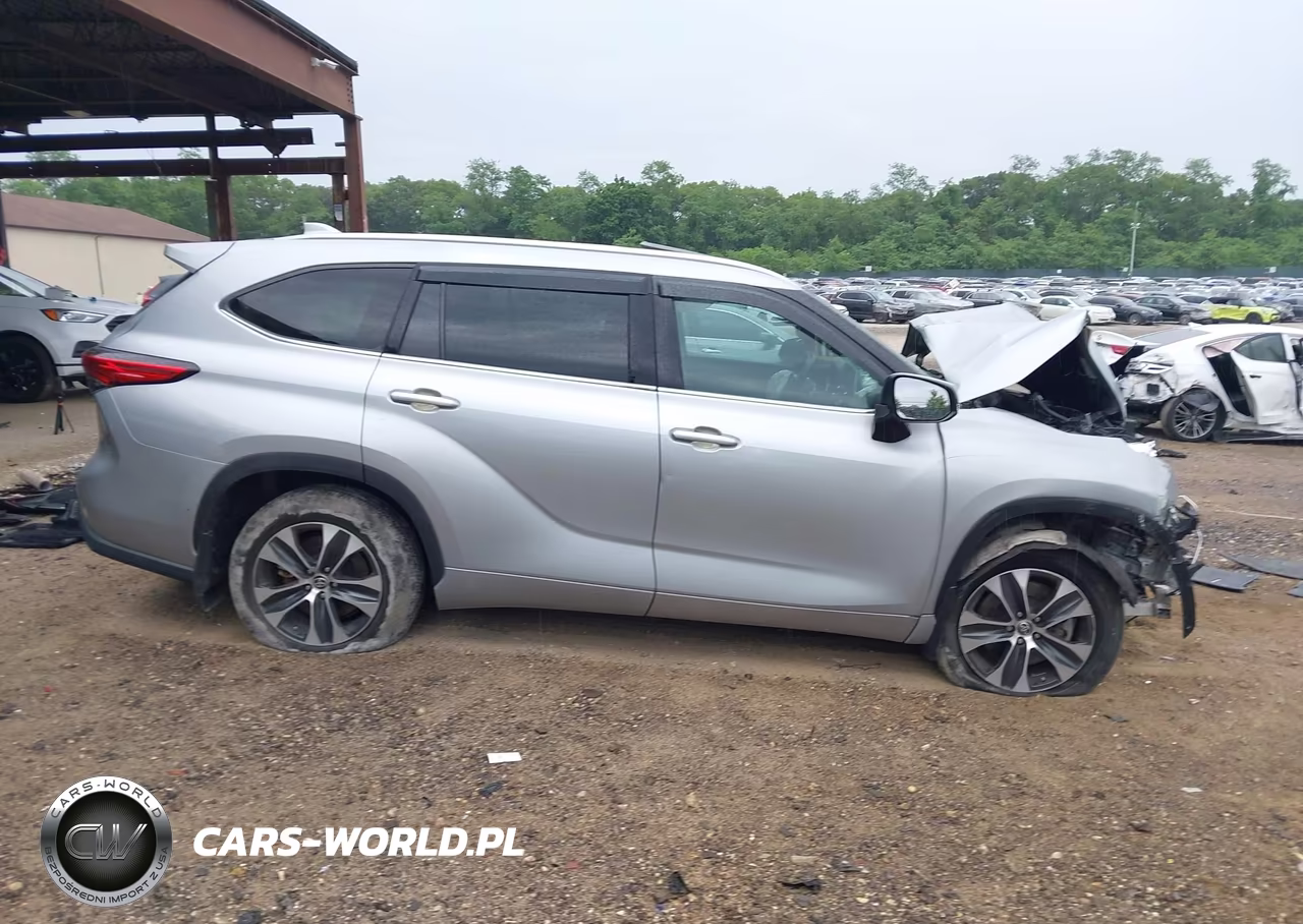 2020 Toyota Highlander Xle VIN:5TDGZRBH0LS000593 - 14