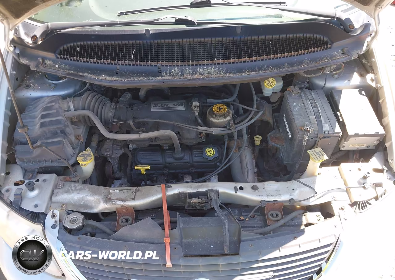 2004 Chrysler Town & Country Touring VIN:2C4GP54L94R528823 - 10