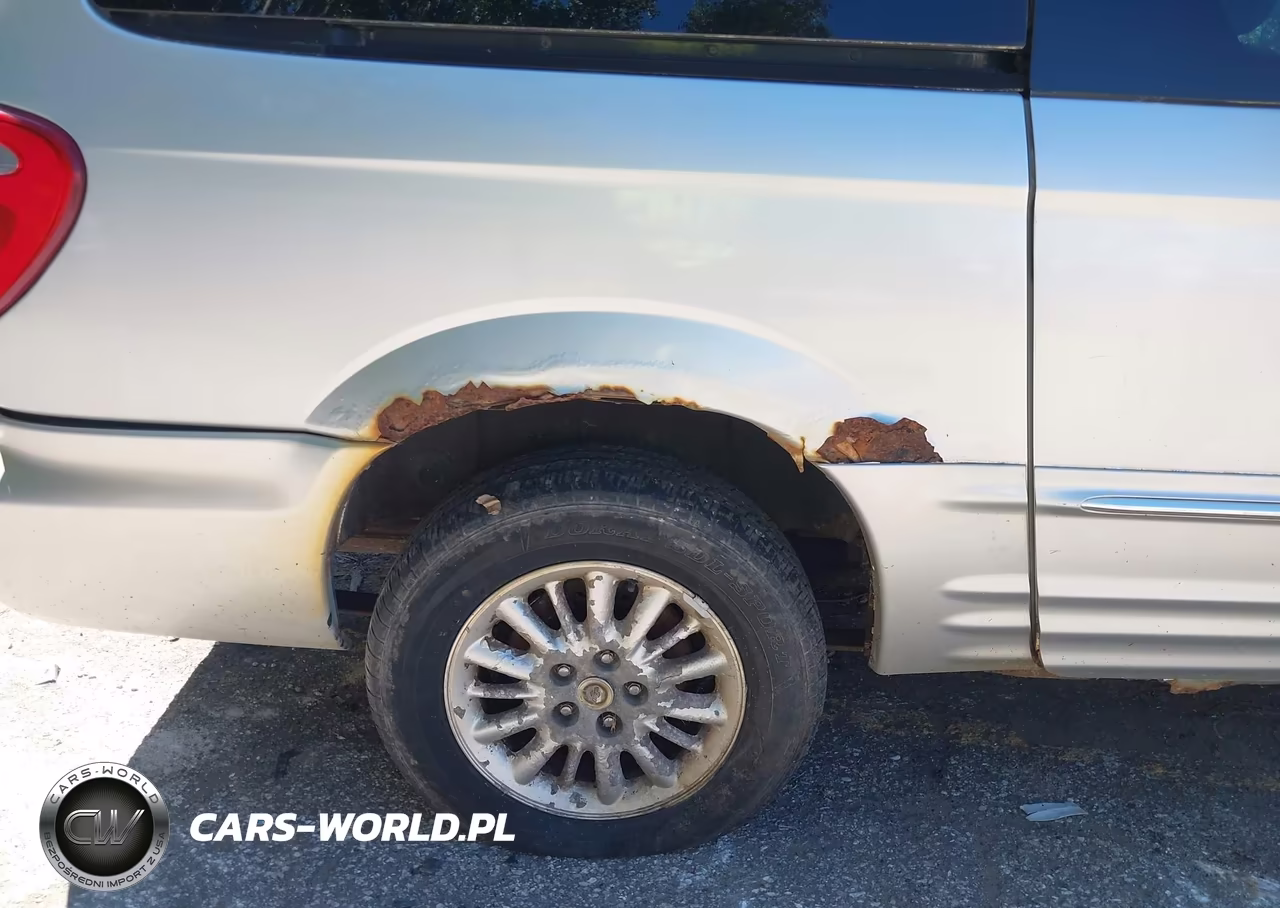 2004 Chrysler Town & Country Touring VIN:2C4GP54L94R528823 - 14