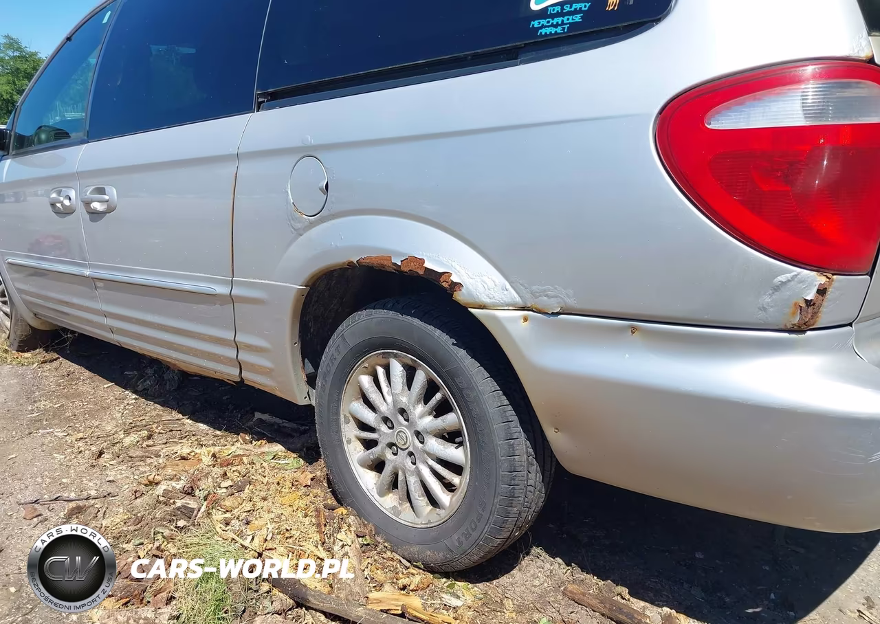 2004 Chrysler Town & Country Touring VIN:2C4GP54L94R528823 - 16