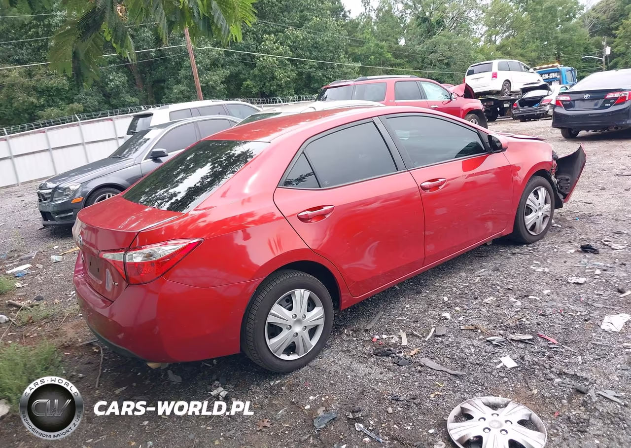 2015 Toyota Corolla Le VIN:5YFBURHE7FP304801 - 4