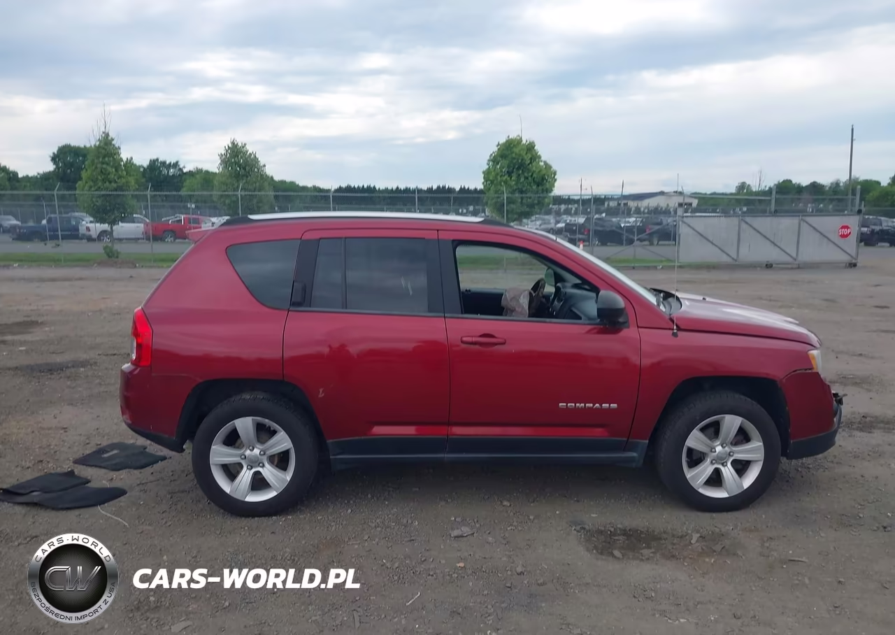 2012 Jeep Compass Sport VIN:1C4NJCBAXCD579912 - 13
