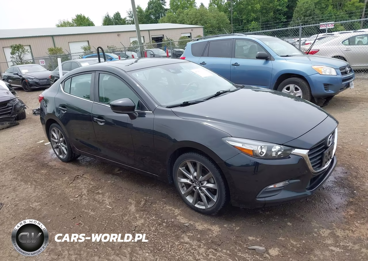 2018 Mazda Mazda3 Touring – zdjęcie 1 z 16