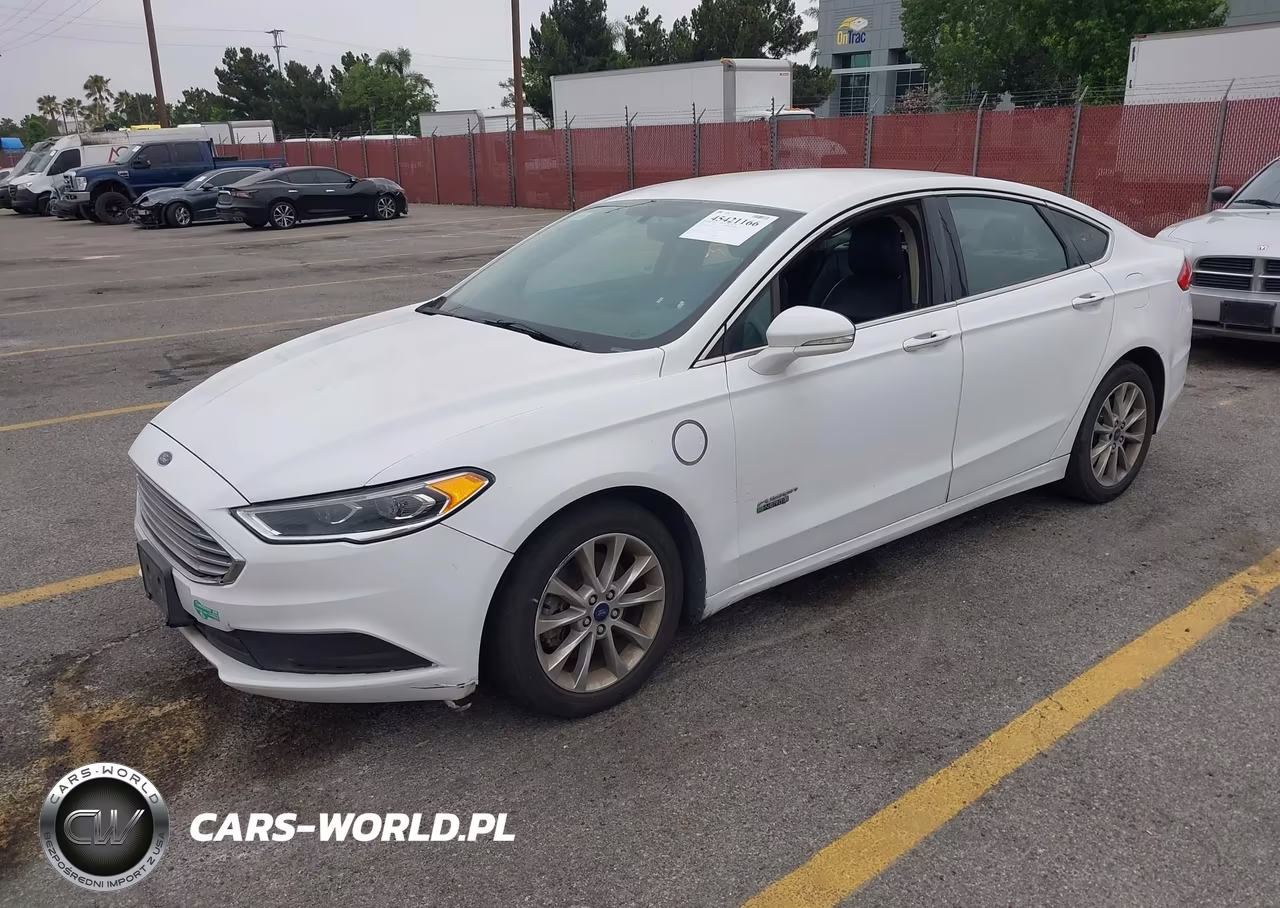 2018 Ford Fusion Energi Se Luxury VIN:3FA6P0PU6JR143329 - 2