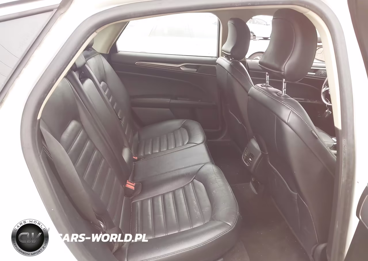 2018 Ford Fusion Energi Se Luxury VIN:3FA6P0PU6JR143329 - 8