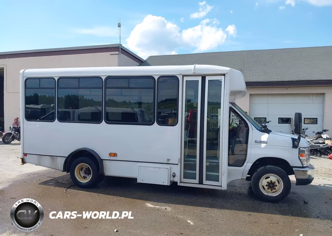 2019 Ford E-350 Cutaway VIN:1FDEE3FS6KDC43711 - 17