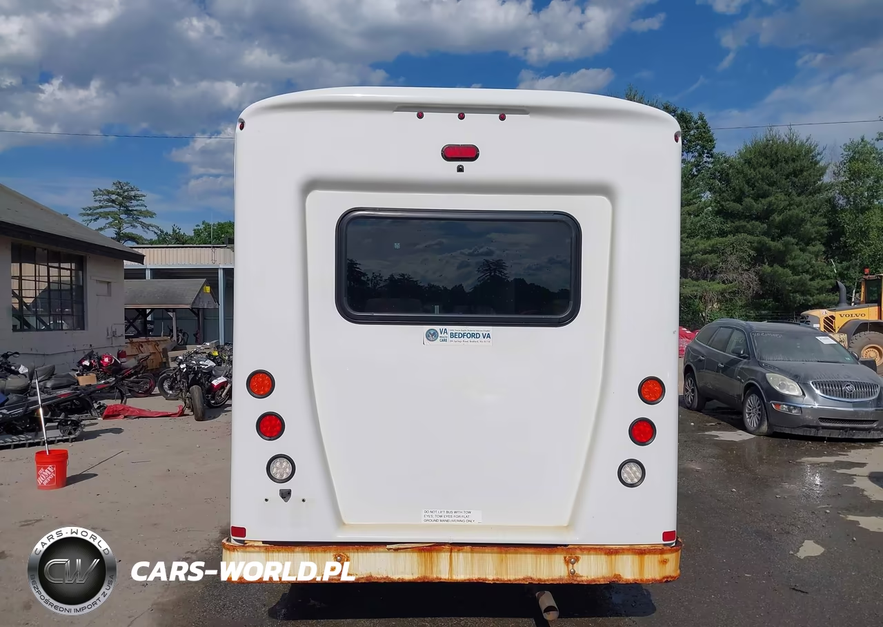 2019 Ford E-350 Cutaway VIN:1FDEE3FS6KDC43711 - 20