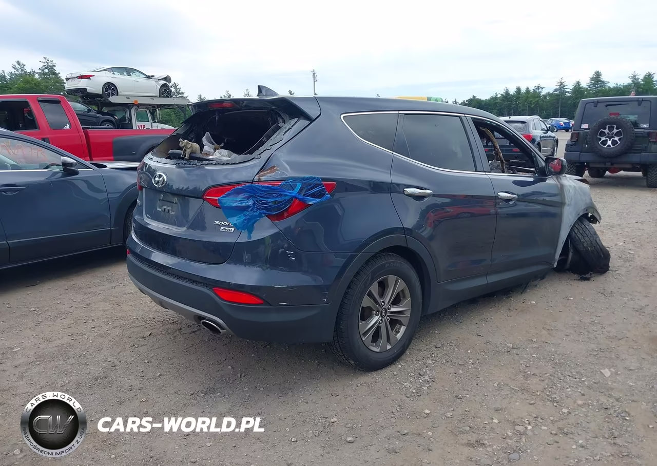 2016 Hyundai Santa Fe Sport 2.4L VIN:5XYZTDLB4GG330117 - 4