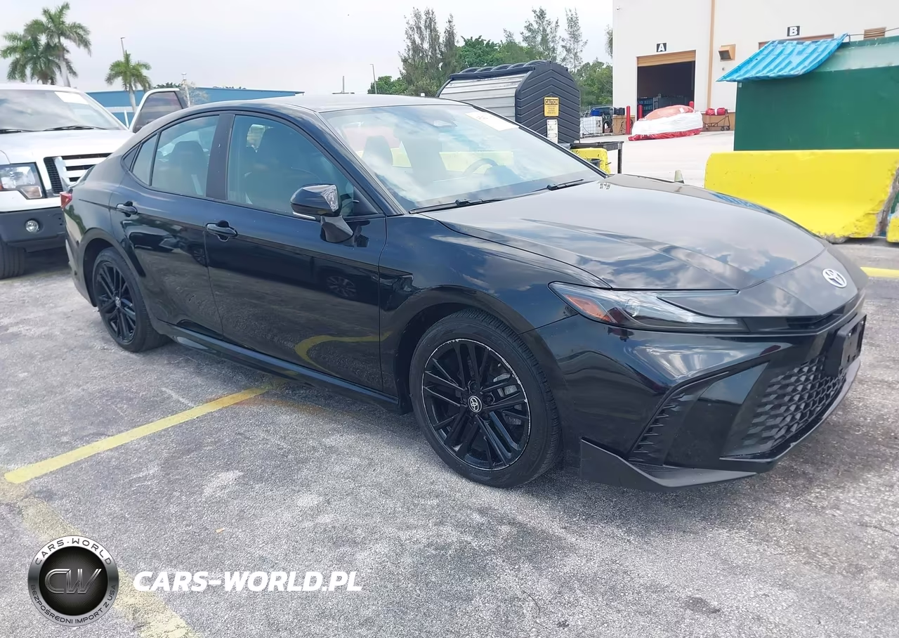 2025 Toyota Camry Se – zdjęcie 1 z 16