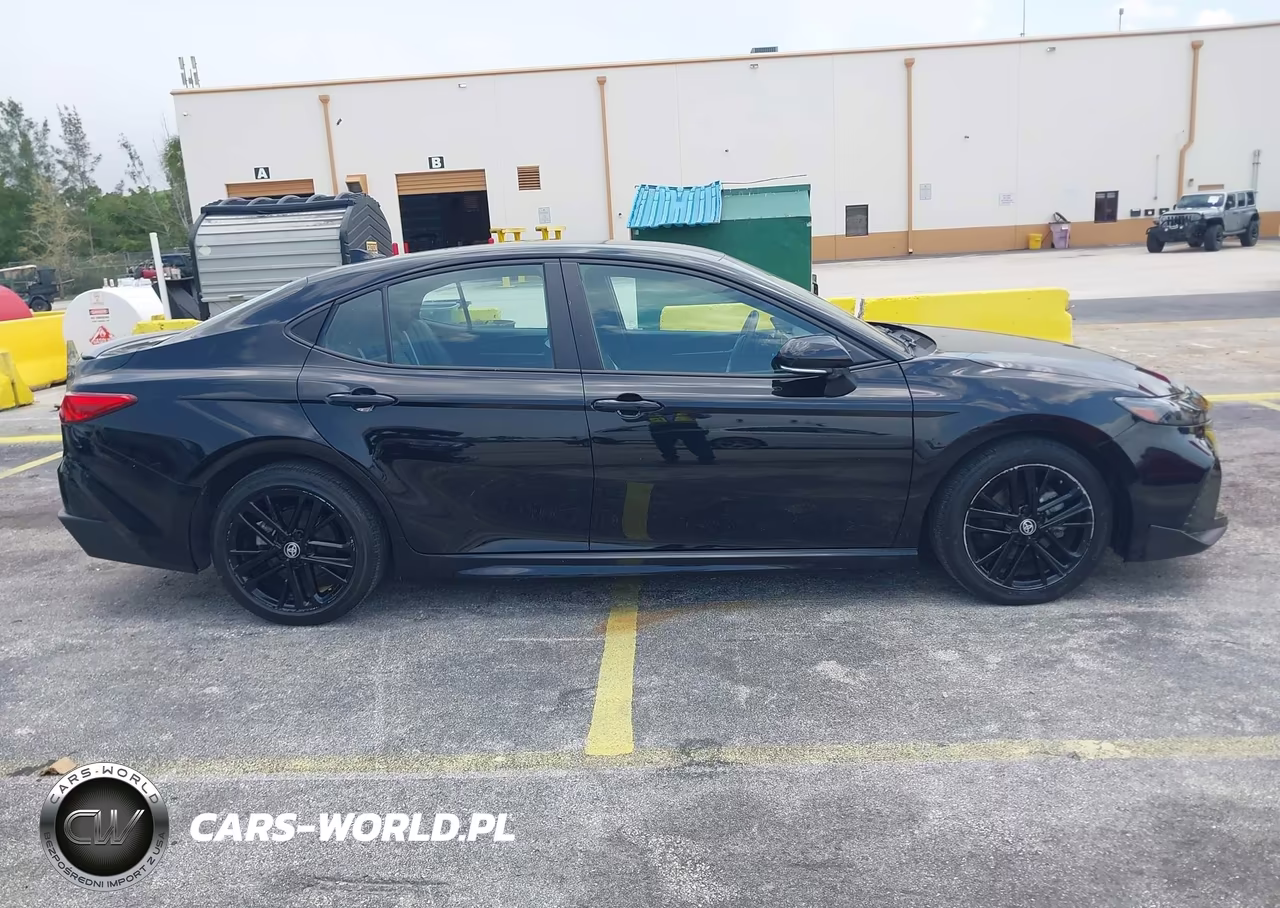 2025 Toyota Camry Se VIN:4T1DAACK7SU036308 - 13
