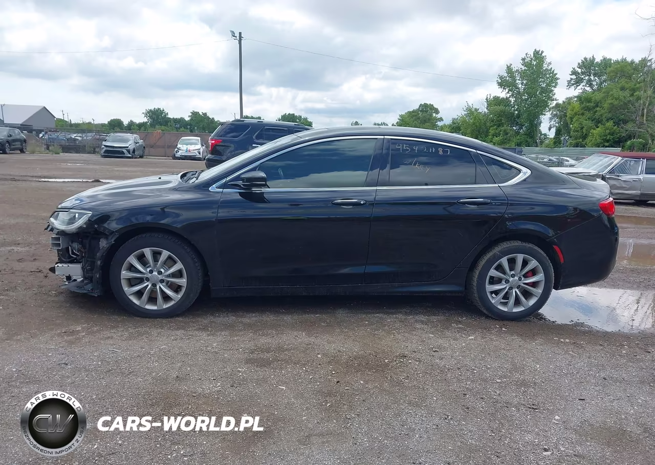 2015 Chrysler 200 C VIN:1C3CCCCG0FN520407 - 15