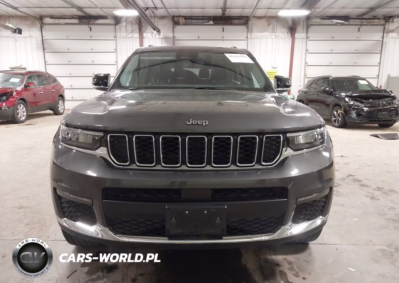 2021 Jeep Grand Cherokee L Limited 4X4 VIN:1C4RJKBG8M8142842 - 13