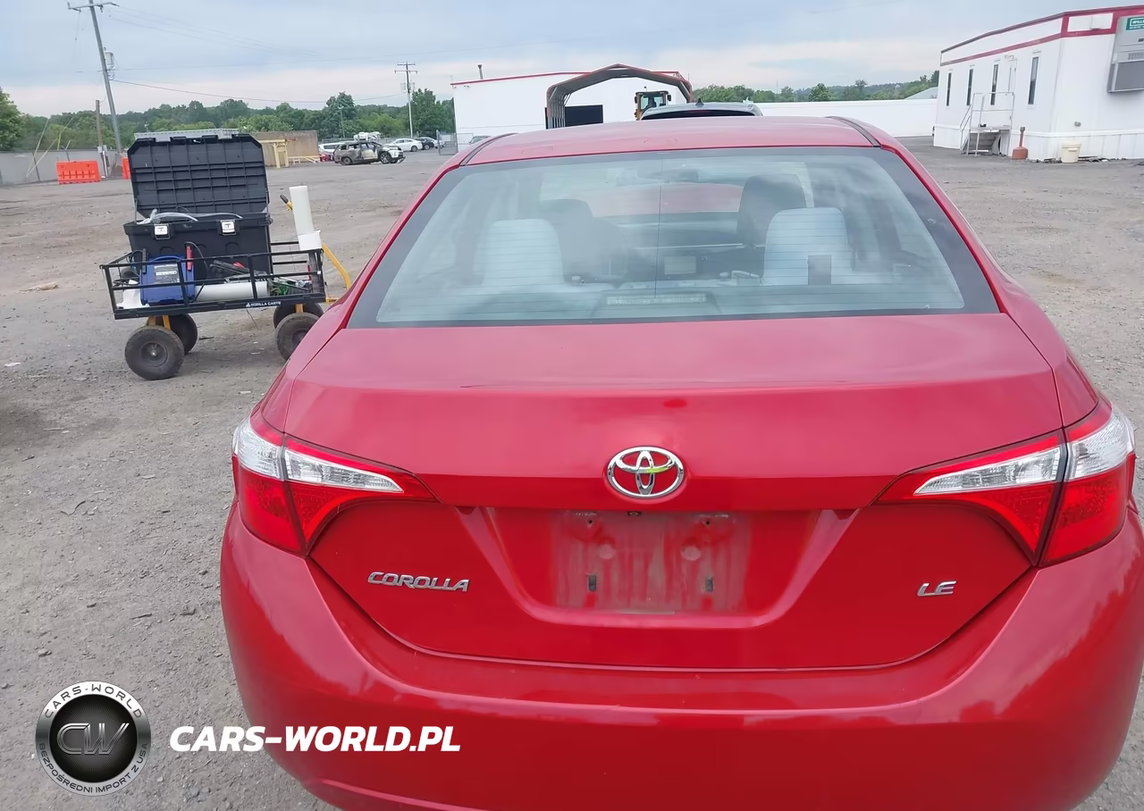 2015 Toyota Corolla Le VIN:2T1BURHE3FC338315 - 16
