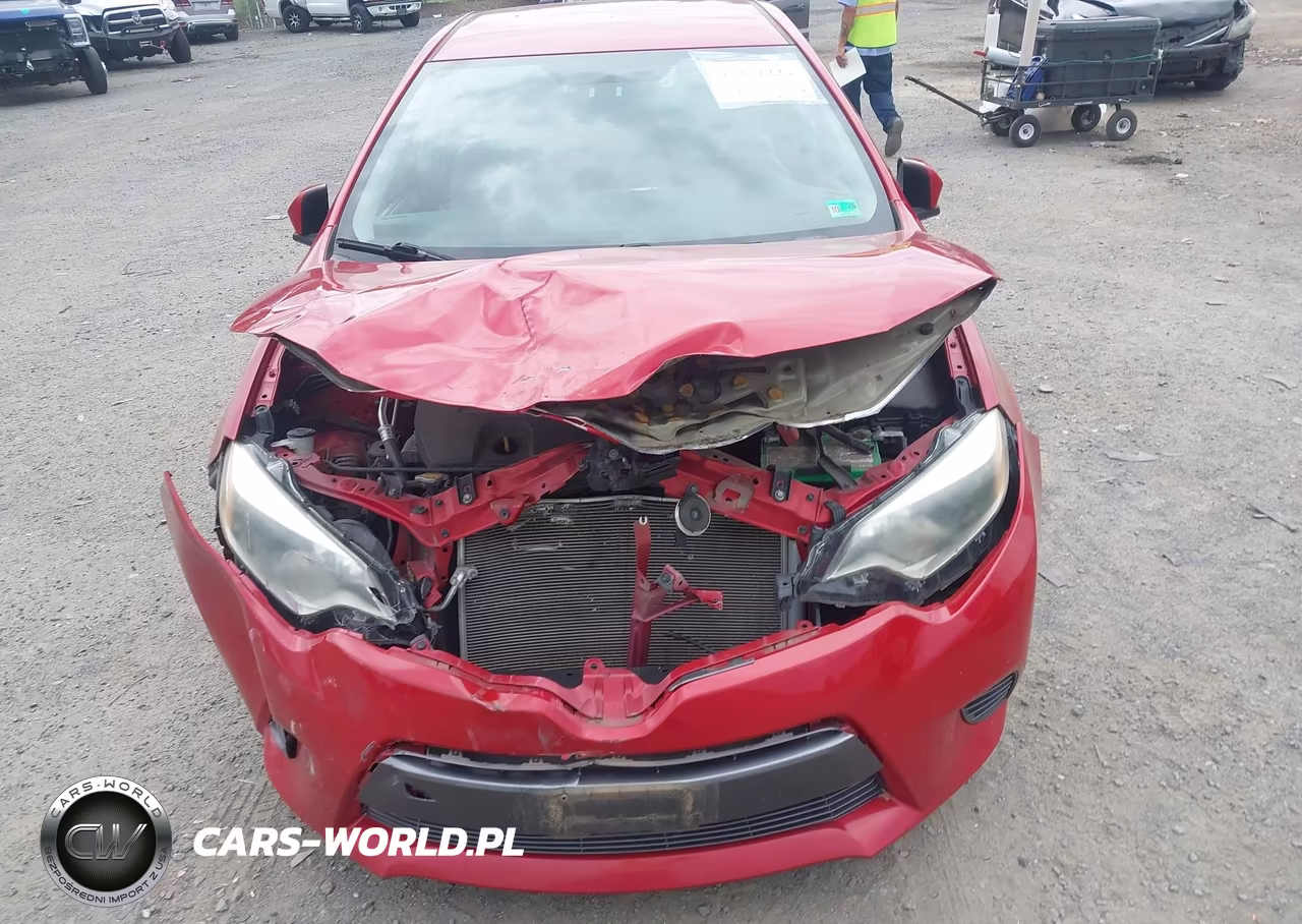 2015 Toyota Corolla Le VIN:2T1BURHE3FC338315 - 6