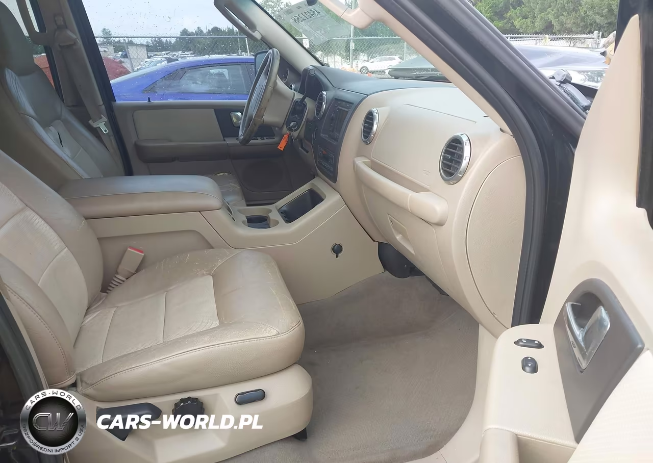 2003 Ford Expedition Eddie Bauer VIN:1FMFU18L83LB69152 - 5