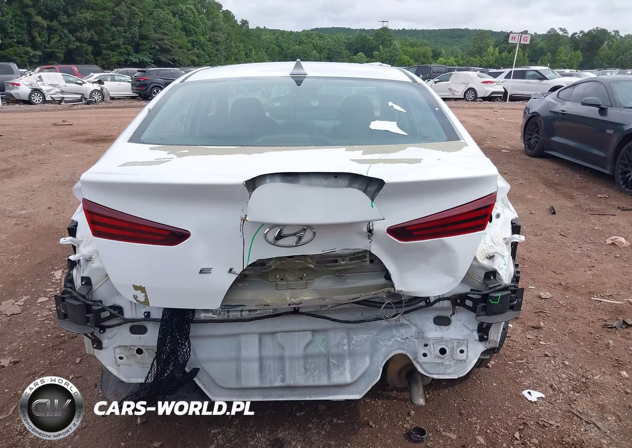 2020 Hyundai Elantra Sel VIN:5NPD84LF9LH624159 - 17