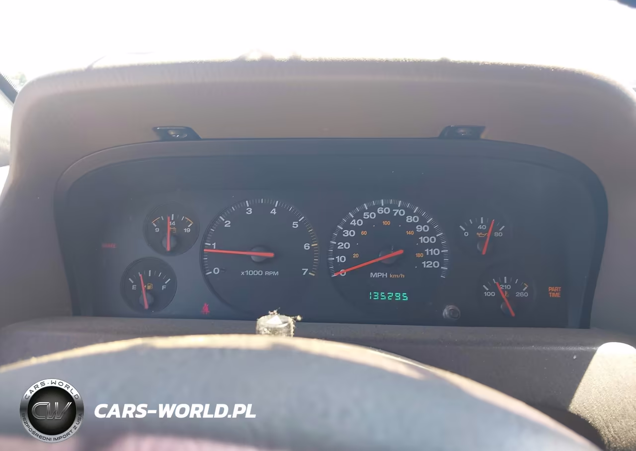 2001 Jeep Grand Cherokee Laredo VIN:1J4GW48S61C531790 - 7