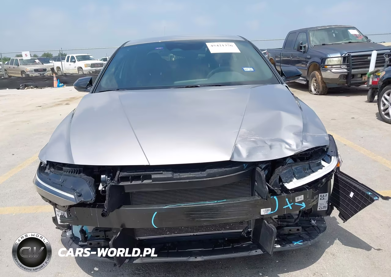 2025 Hyundai Elantra Sel Sport VIN:KMHLM4DG1SU992706 - 13