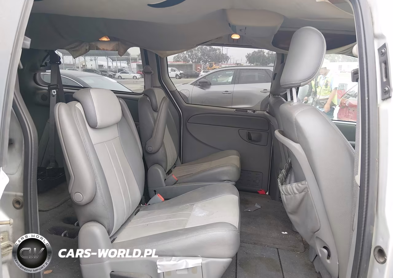 2006 Dodge Grand Caravan Sxt VIN:2D4GP44L06R715545 - 8