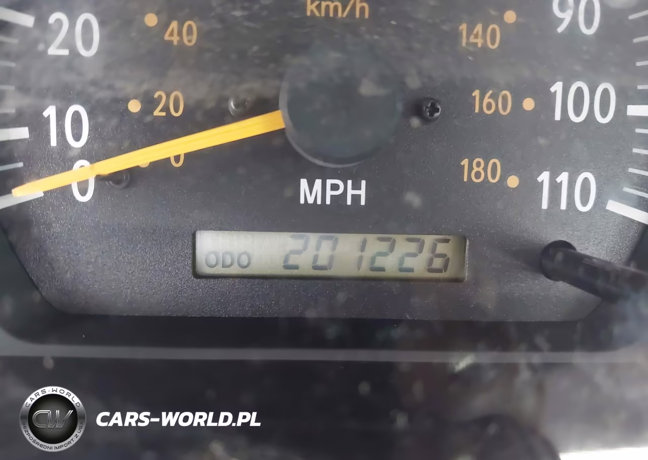 2004 Toyota Tundra Sr5 V8 VIN:5TBRT341X4S448566 - 7