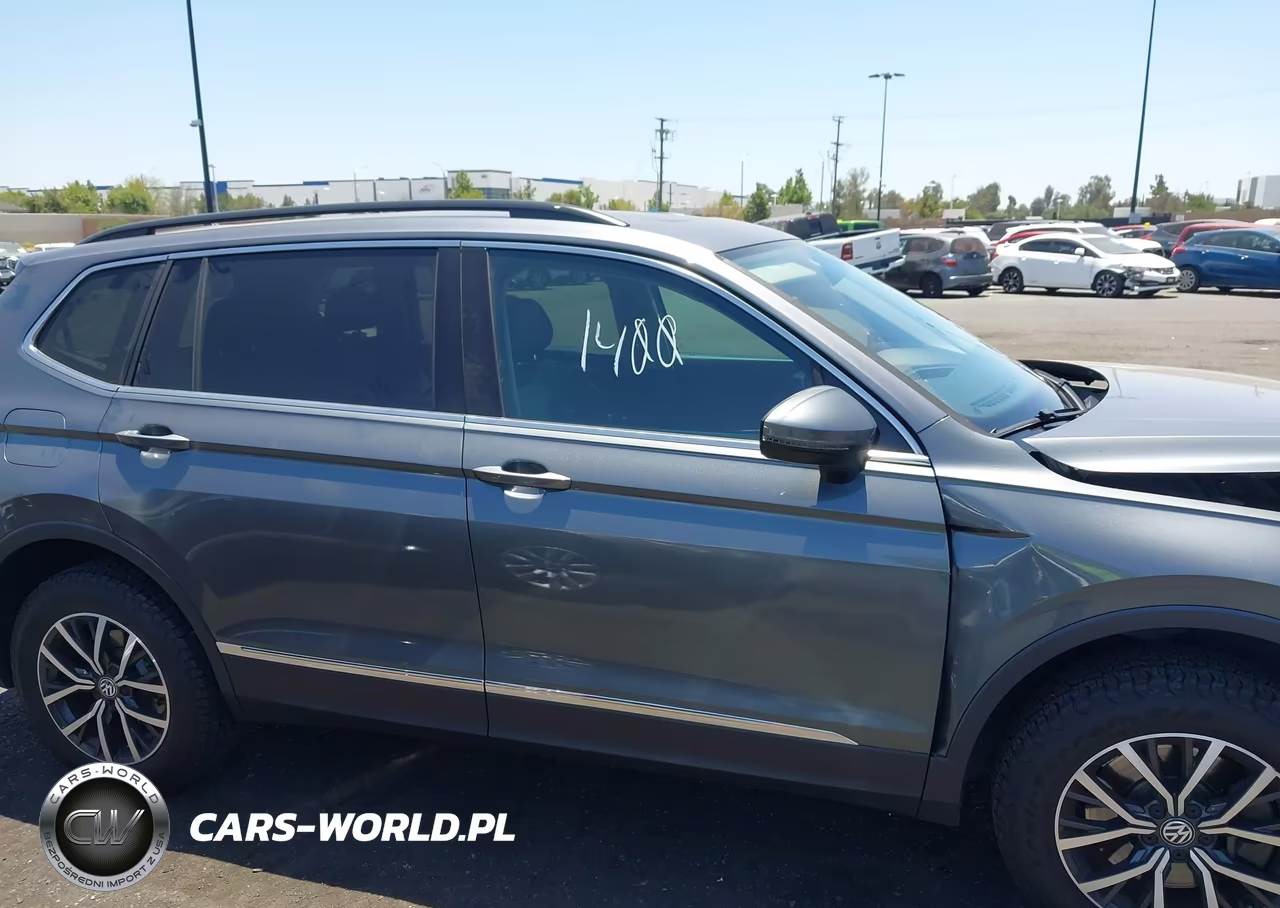 2020 Volkswagen Tiguan 2.0T Se-2.0T Se R-Line Black-2.0T Sel VIN:3VV2B7AX2LM035634 - 13