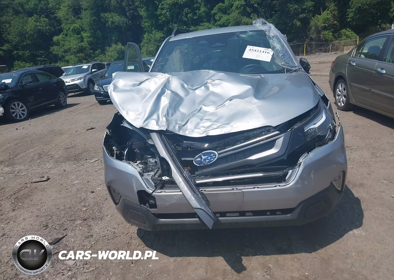 2025 Subaru Forester Premium VIN:JF2SLDDC1SH439340 - 13