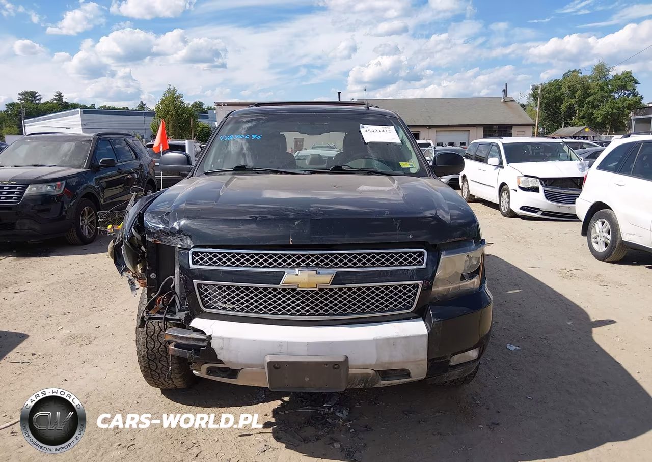 2011 Chevrolet Tahoe Lt VIN:1GNSKBE01BR395013 - 12