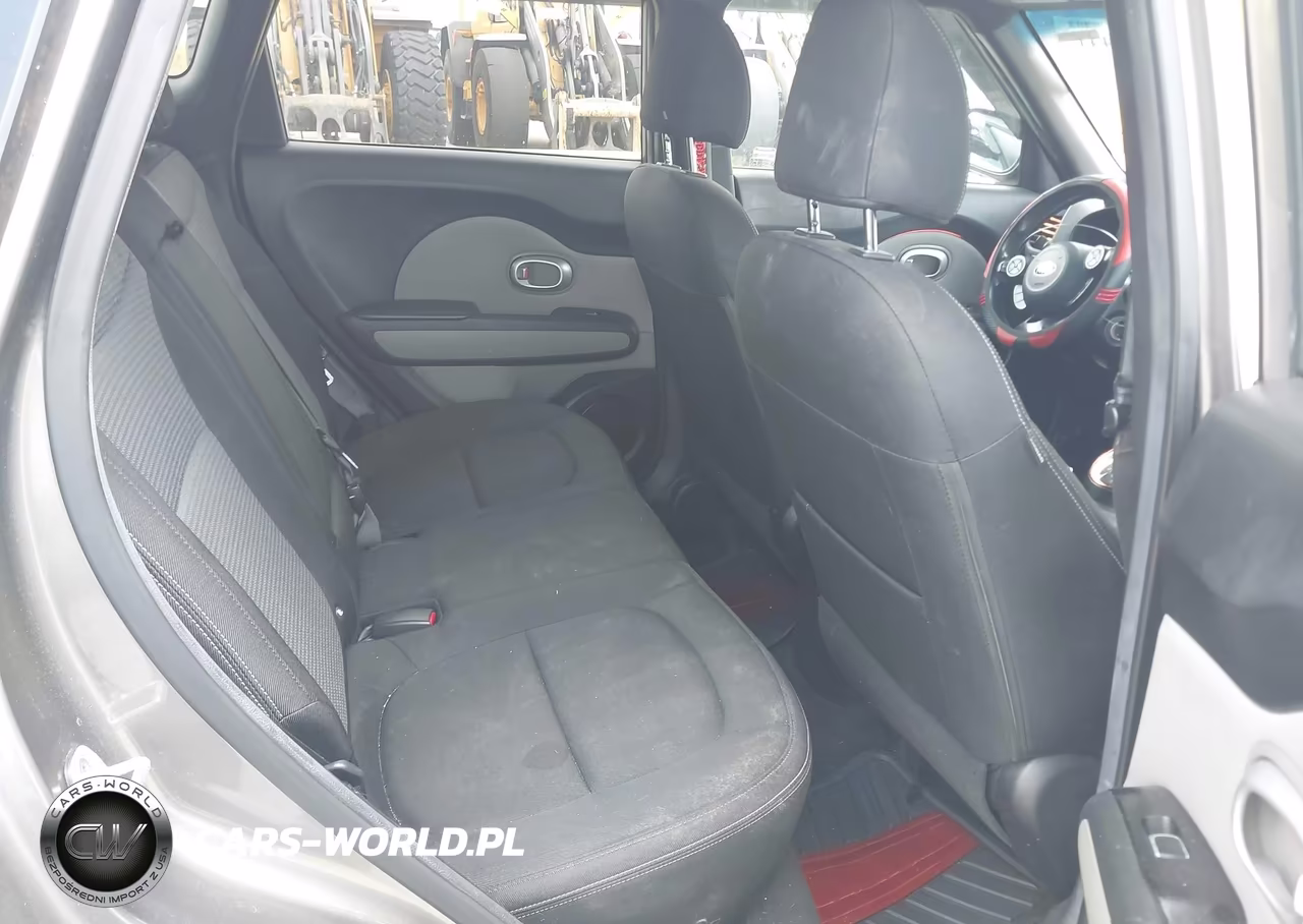 2017 Kia Soul + VIN:KNDJP3A51H7412703 - 8