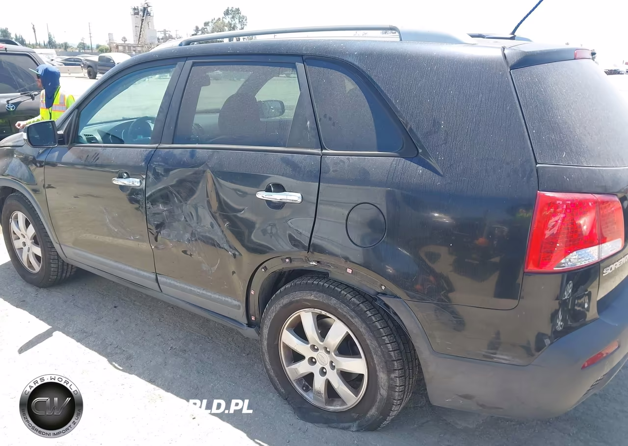 2011 Kia Sorento Lx VIN:5XYKT3A16BG170935 - 6