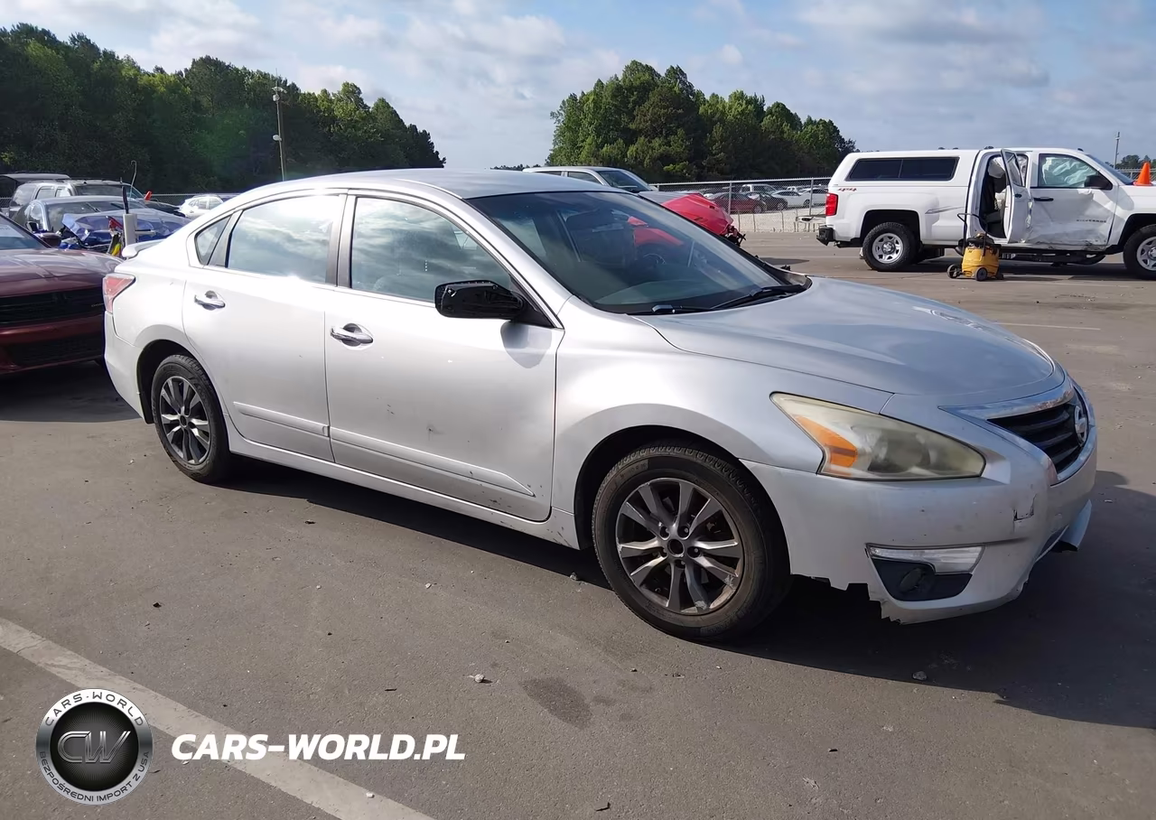 2015 Nissan Altima 2.5 S – zdjęcie 1 z 15