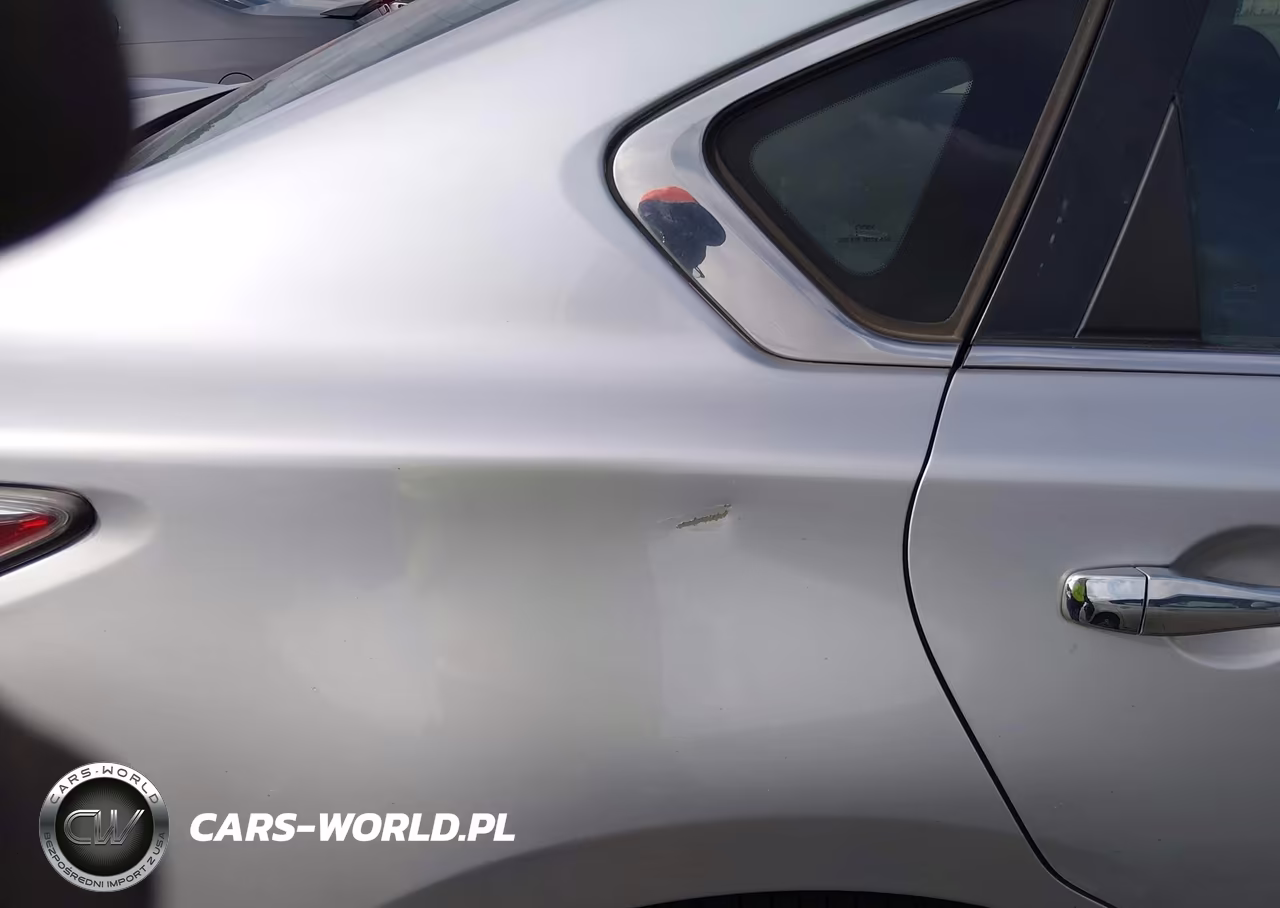 2015 Nissan Altima 2.5 S VIN:1N4AL3AP4FN902600 - 15